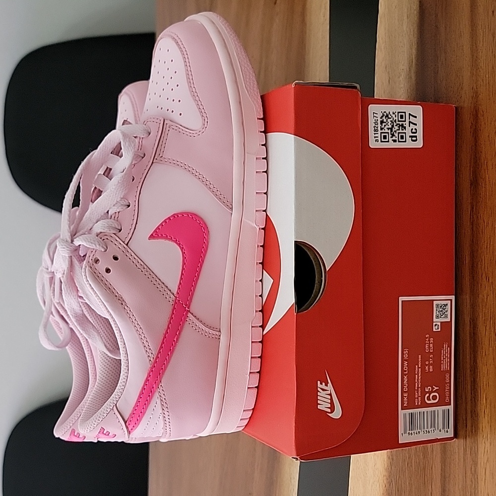 Nike Dunk Low